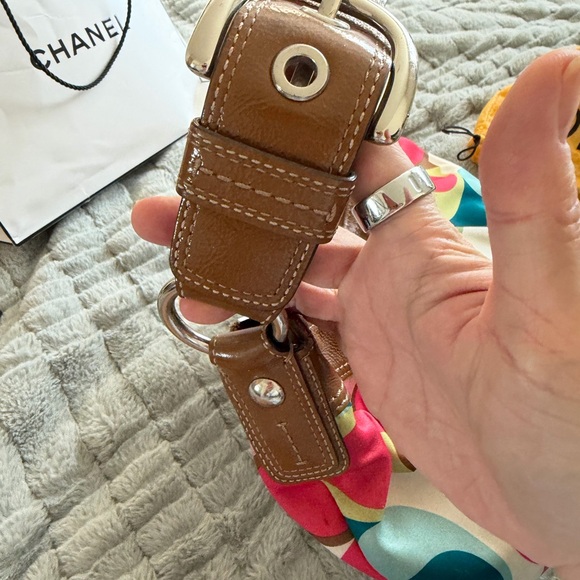 Coach purse - Picture 7 of 9